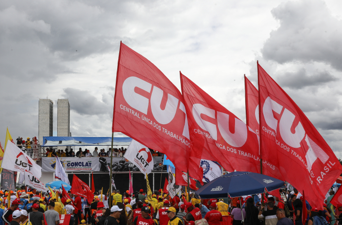 SINTPq critica acordo que entrega terras raras brasileiras a empresa dos EUA e alerta para risco à soberania